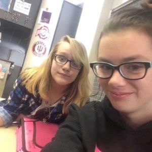 Meet your Posher, Shelby